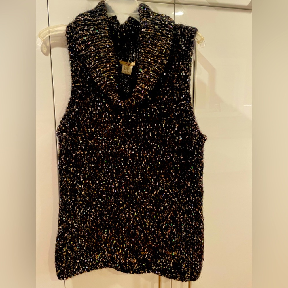 Festive Sleeveless Sweater NWT Size L